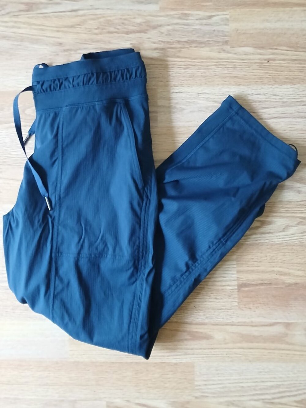 Lululemon Dance Studio Crop Pant 25" Inseam True Navy Size 6 - Picture 2 of 10